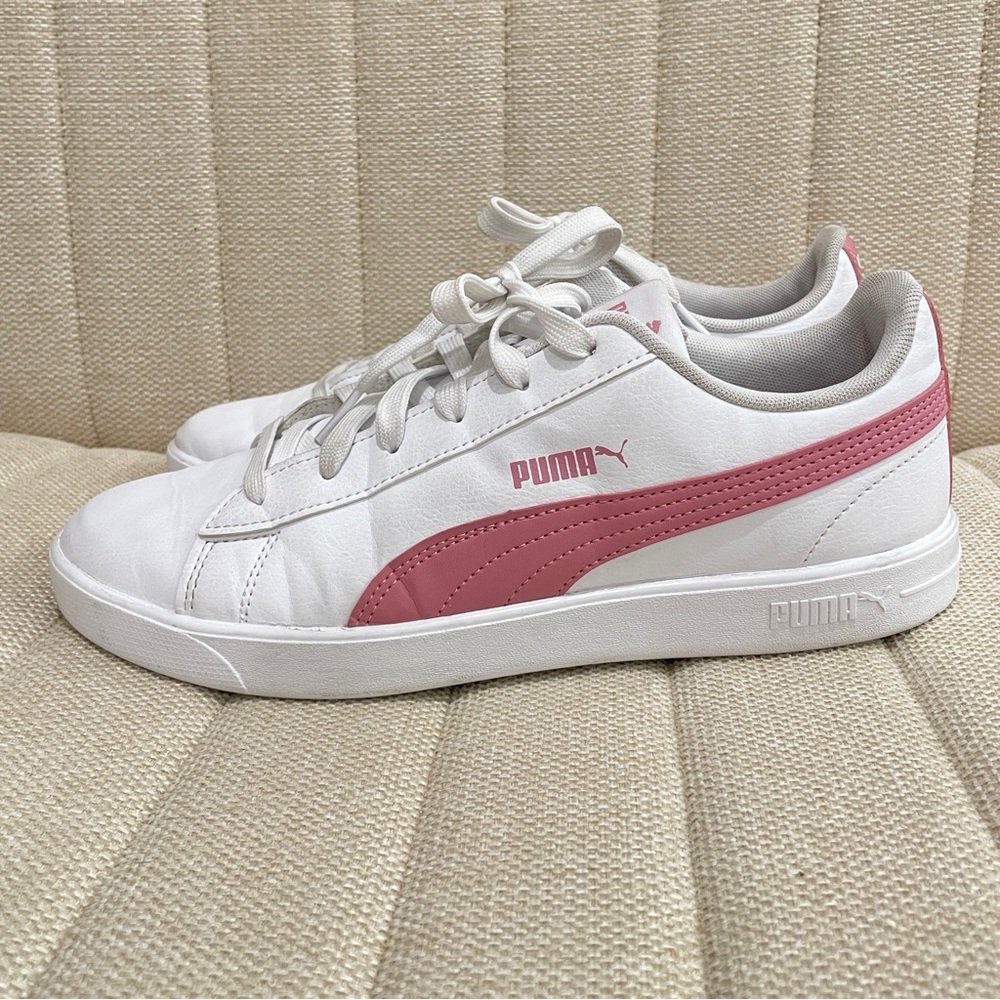 Puma Smash V2 Womens Sneakers White Pink Low Top Lace Up Trainers 365208-05